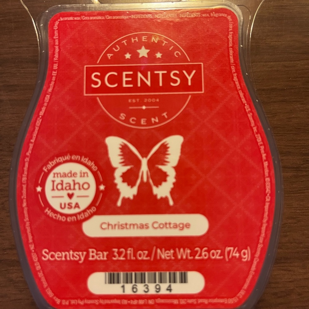Scentsy Christmas Cottage Scent Bar